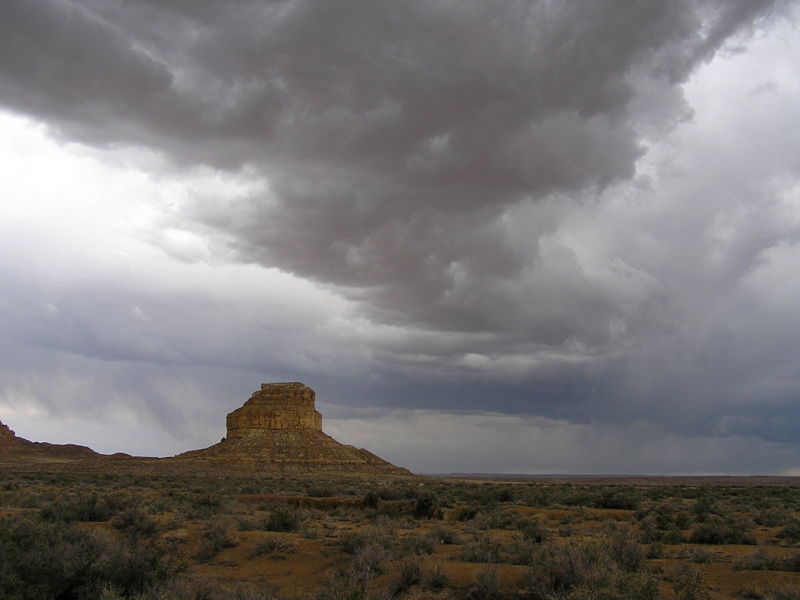 Chaco Canyon Fajada Butte in summer.jpg