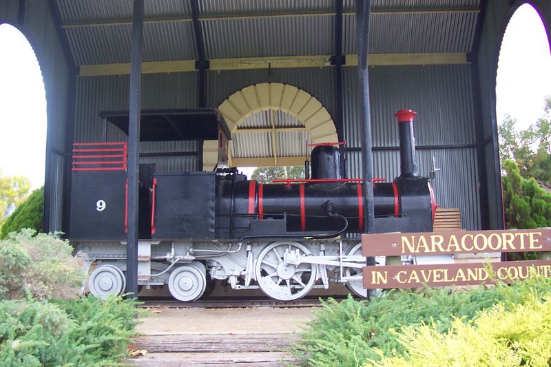 A historic locomotive in a park in Naracoorte.jpg