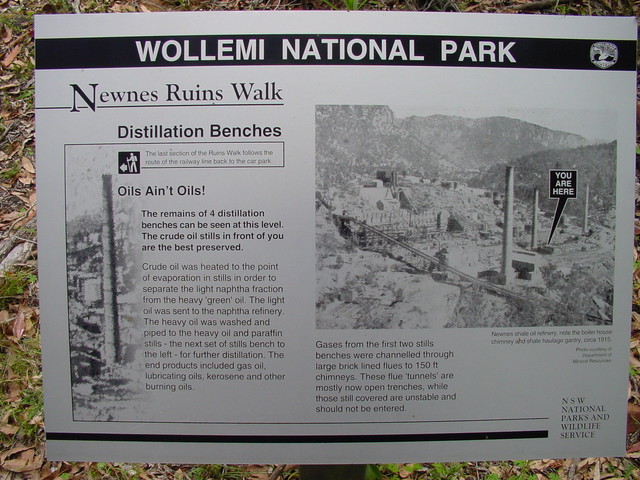 National Parks and Wildlife sign at Newnes.jpg